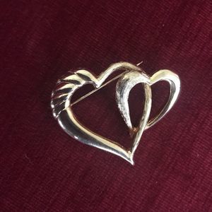 Vintage New View Double Heart Brooch